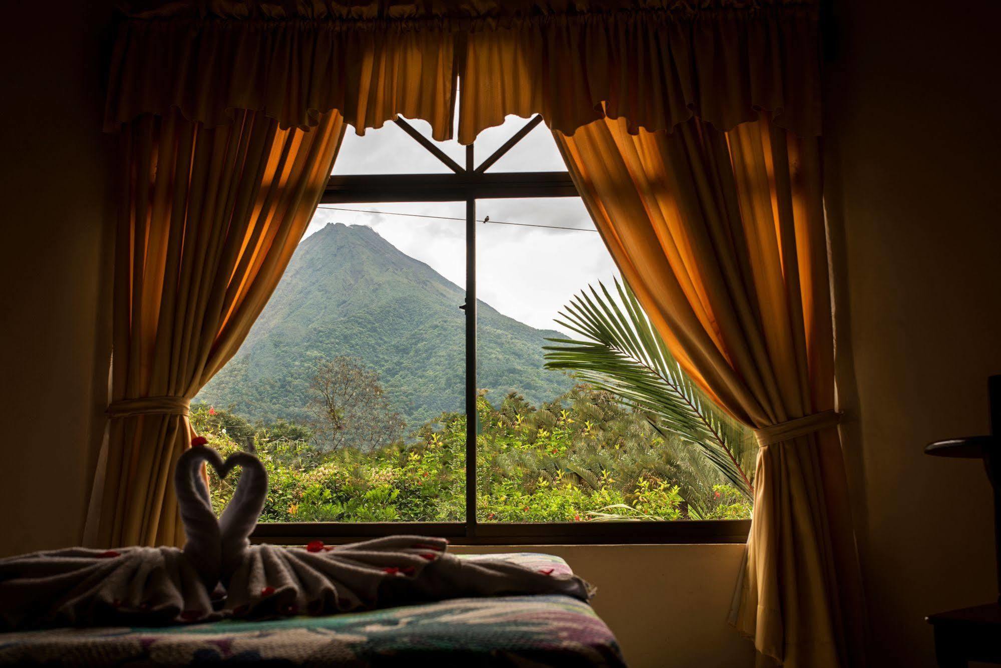 Hotel Vista Del Cerro La Fortuna Ngoại thất bức ảnh